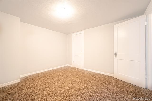 Building Photo - 1245 Dahlia St