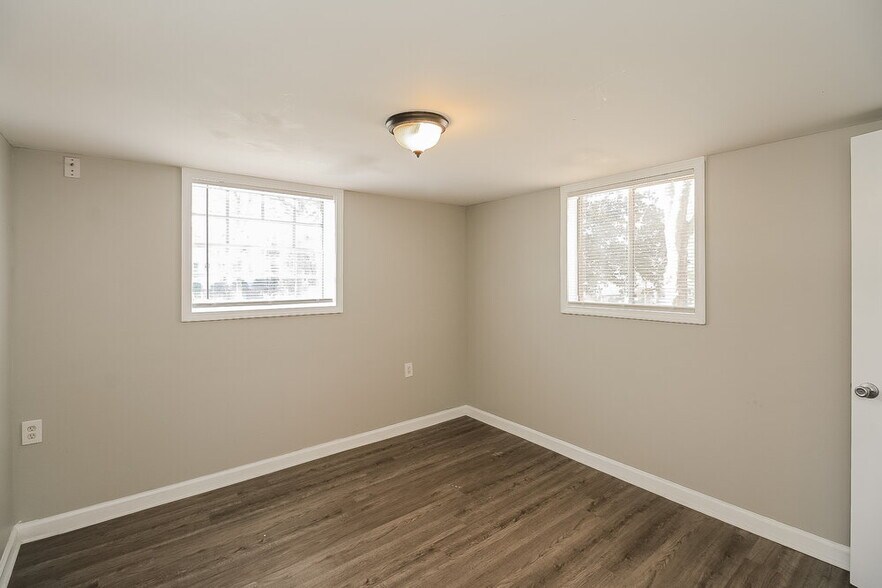 Building Photo - 8392 San Jose Trail