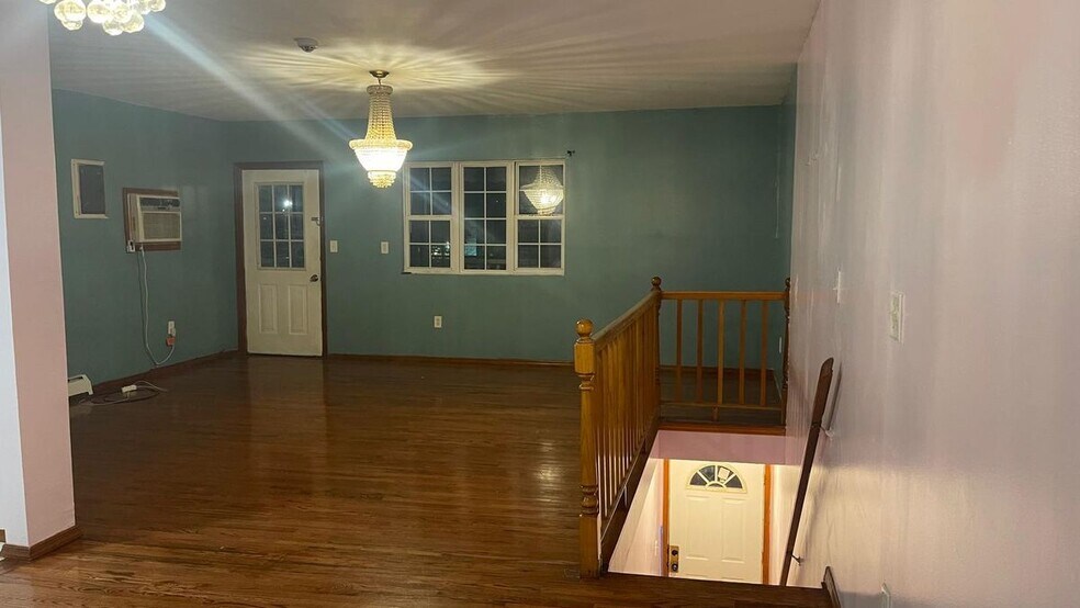 Building Photo - 2462 Pitkin Ave