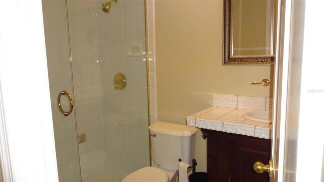 Building Photo - 1144 Delaney Ave