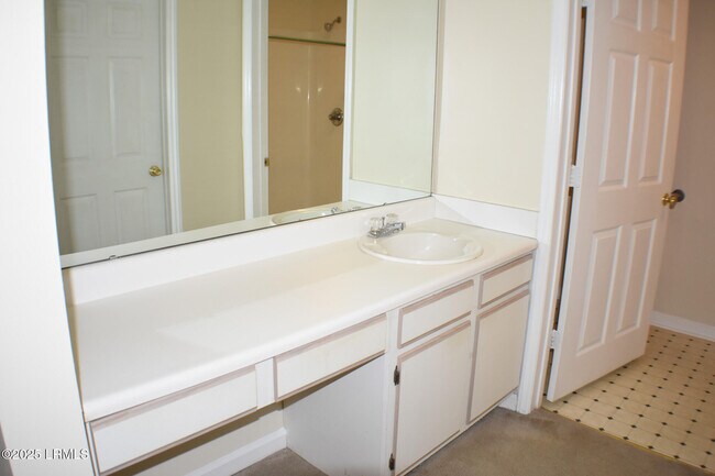 Building Photo - 1231 Ladys Island Dr