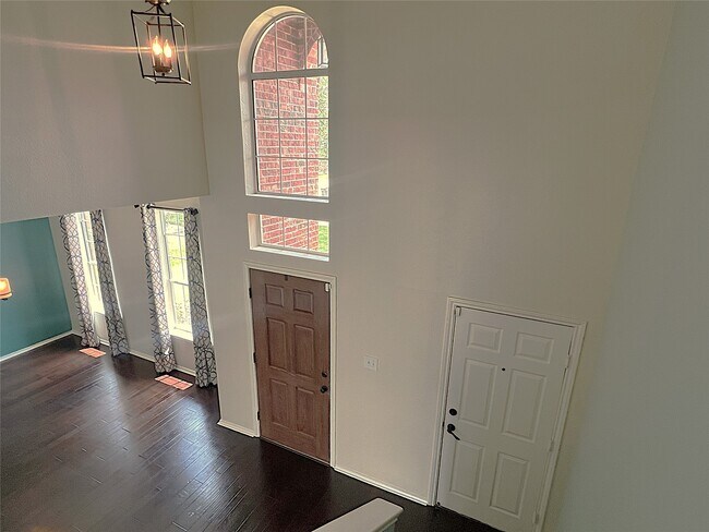 Building Photo - 12919 Cascadia Knoll Ct