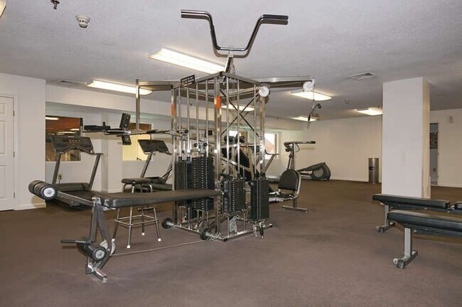 Building Photo - 3920 Mystic Valley Pkwy