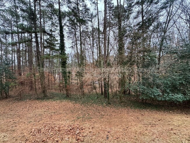 Building Photo - 5754 Pool Side Dr