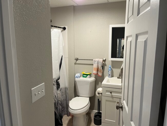 Building Photo - LPP Apartments LLC