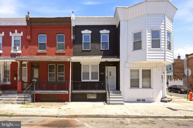 Building Photo - 865 N 47th St