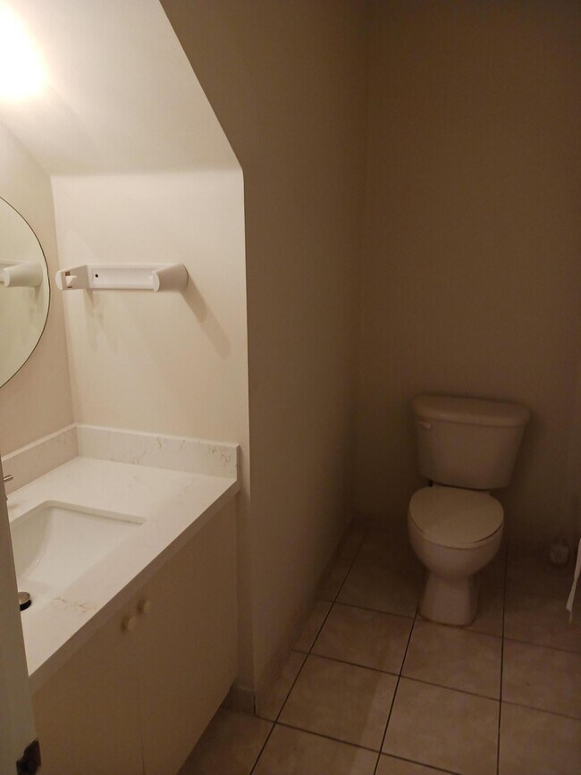 Building Photo - 738 Perdido Heights Dr