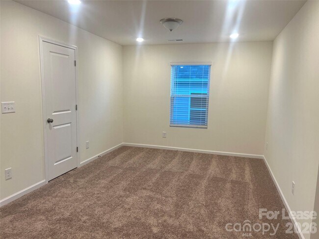 Building Photo - 7117 Bentz St