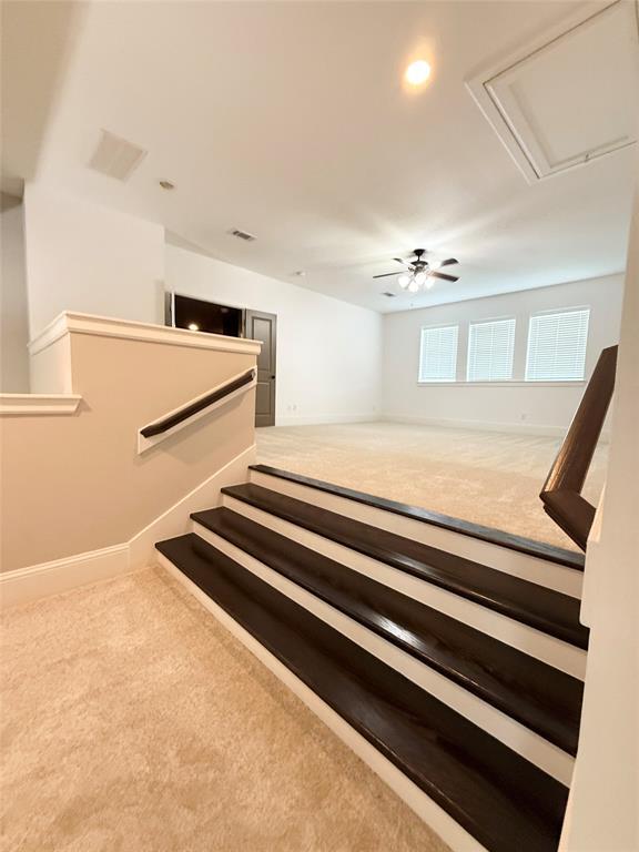 Building Photo - 5711 Stern Springs Ln