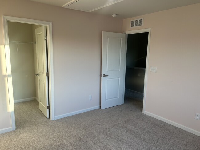Building Photo - 1143 Lisenbee Wy