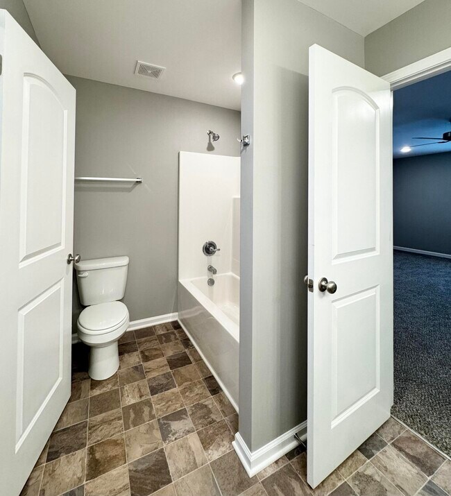 Building Photo - 127 Landry Ln