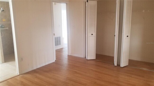 Building Photo - 4026 Star Island Dr