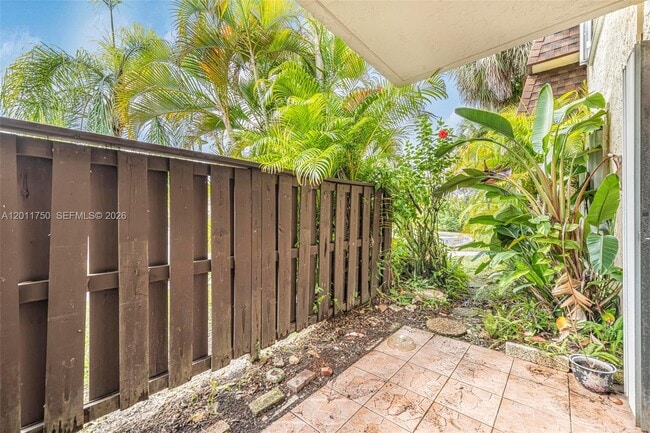 Building Photo - 9107 SW 137th Ter