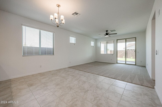 Building Photo - 8907 W Colter St