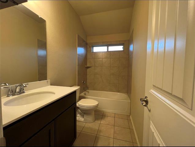 Building Photo - 1209 Cheyenne Dr
