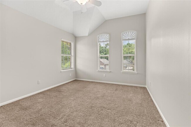 Building Photo - 12838 Winding Manor Dr