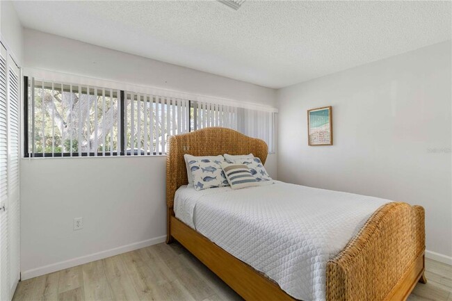 Building Photo - 3505 Longmeadow