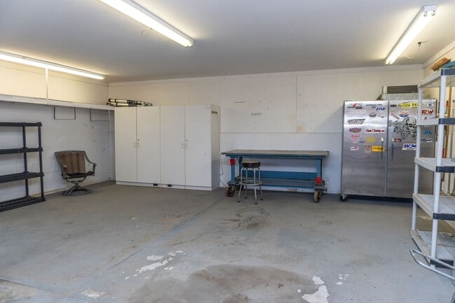 Building Photo - Move-In Ready | Fully Furnished | Serene Mountain Views