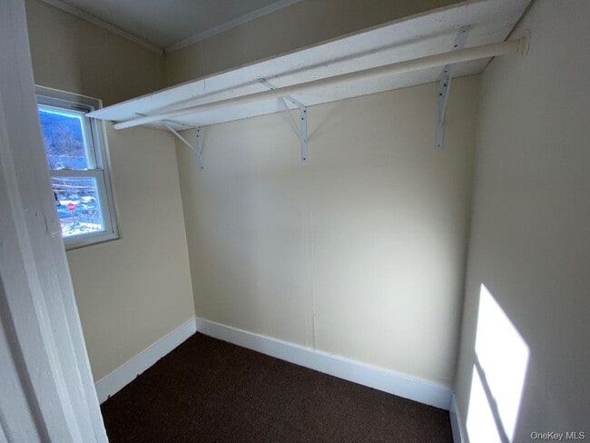 Building Photo - 6 Tor Ave