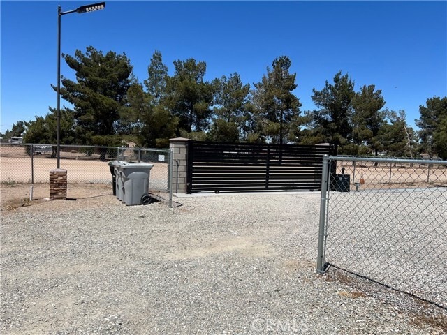 Building Photo - 13375 Larch St