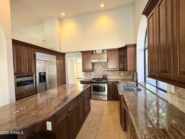 Building Photo - 902 W Sherri Dr