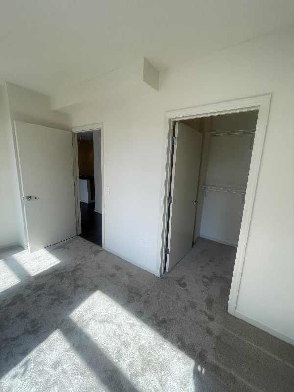 Building Photo - 360 N Jefferson St