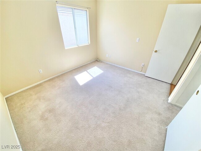 Building Photo - 5432 Eagle Claw Ave