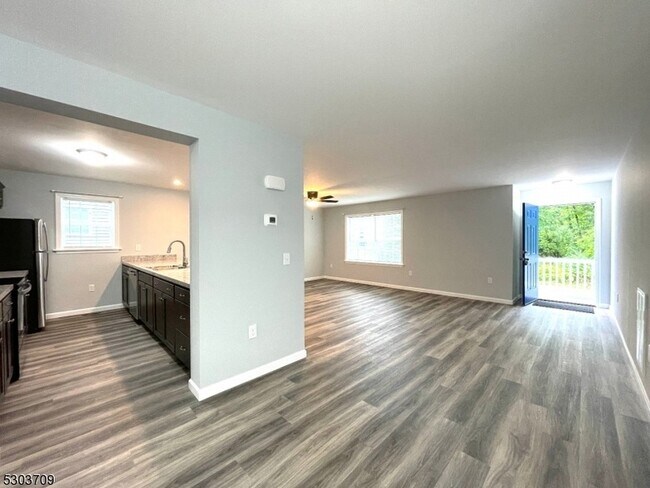 Building Photo - 12 Ryerson Rd