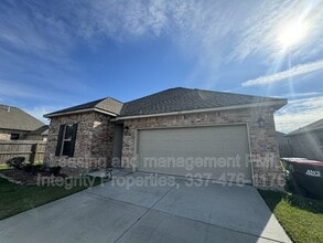 Building Photo - 103 Wilmington St