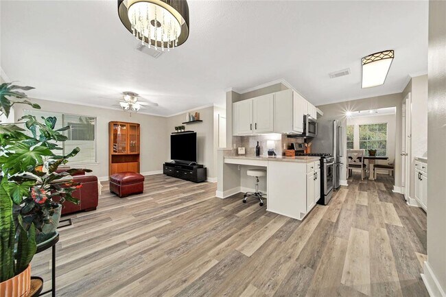 Building Photo - 6202 Spruce Bough Ct