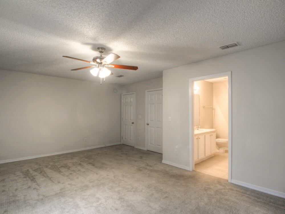 Building Photo - 7317 Ironside Dr E