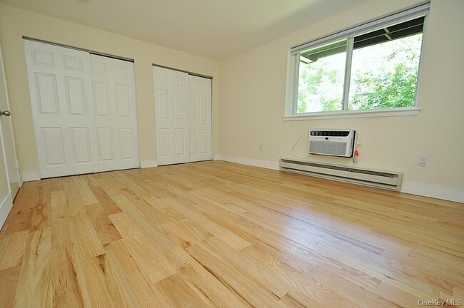 Building Photo - 407 Woodland Hills Rd