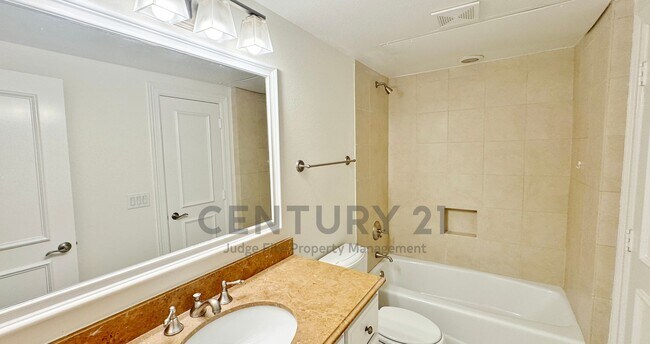 Building Photo - 4148 Grassmere Ln