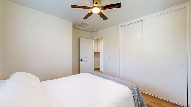 Building Photo - Bright Newly Refurbished Two Bedroom One Bath Single Family Home