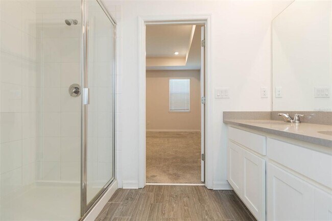 Building Photo - 1119 Lady Gouldian Ct