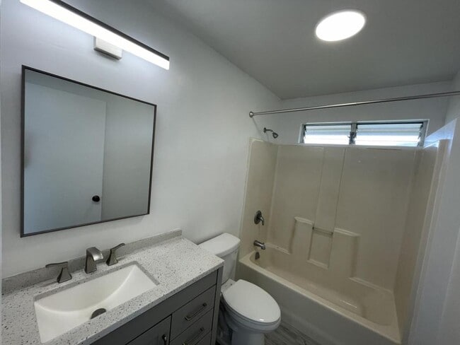 Building Photo - 47-218 Kamehameha Hwy 3rd floor