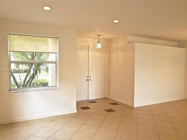 Building Photo - 5084 SW 164th Ave