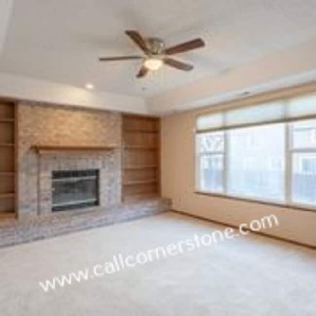 Building Photo - 630 Fernglen Ct