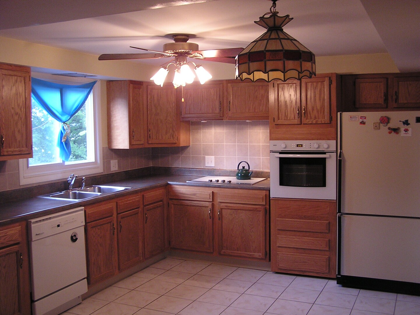 Building Photo - 301 Roosevelt Ave