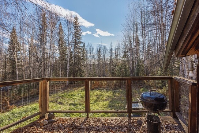 Building Photo - Cozy 2 Bedroom, 1 Bath, With a great Location!