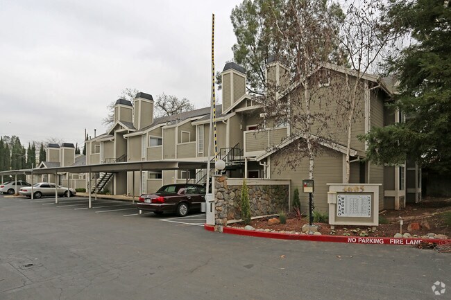 Building Photo - Camino Woods