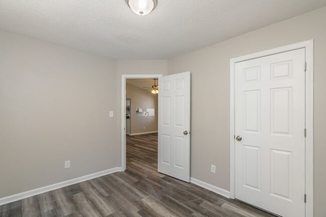 Building Photo - 7700 Bellchase Ln