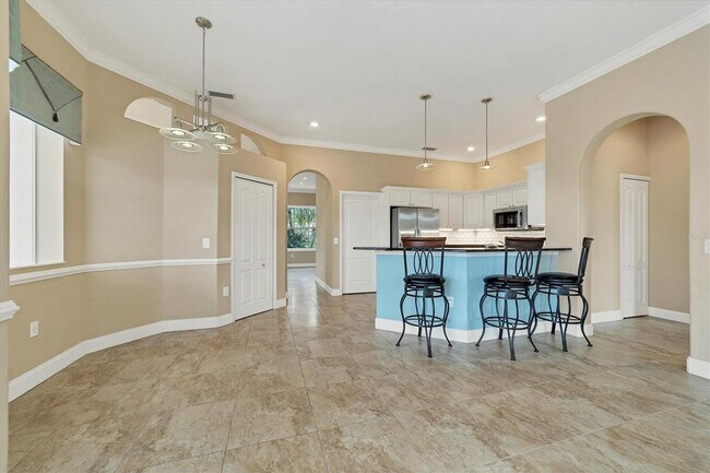 Building Photo - 11709 Clubhouse Dr