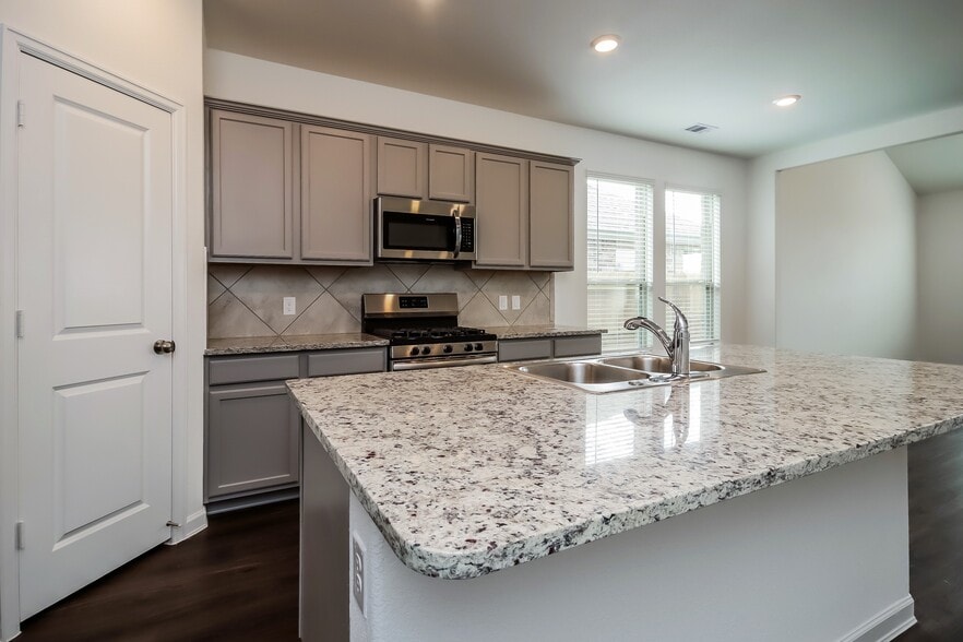 Building Photo - 4915 Eldorado Rose Pl