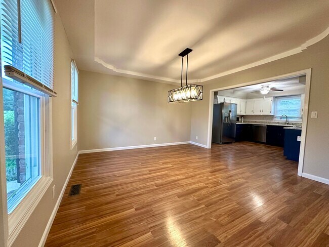 Building Photo - Stunning Single-Family Home with Plenty of...