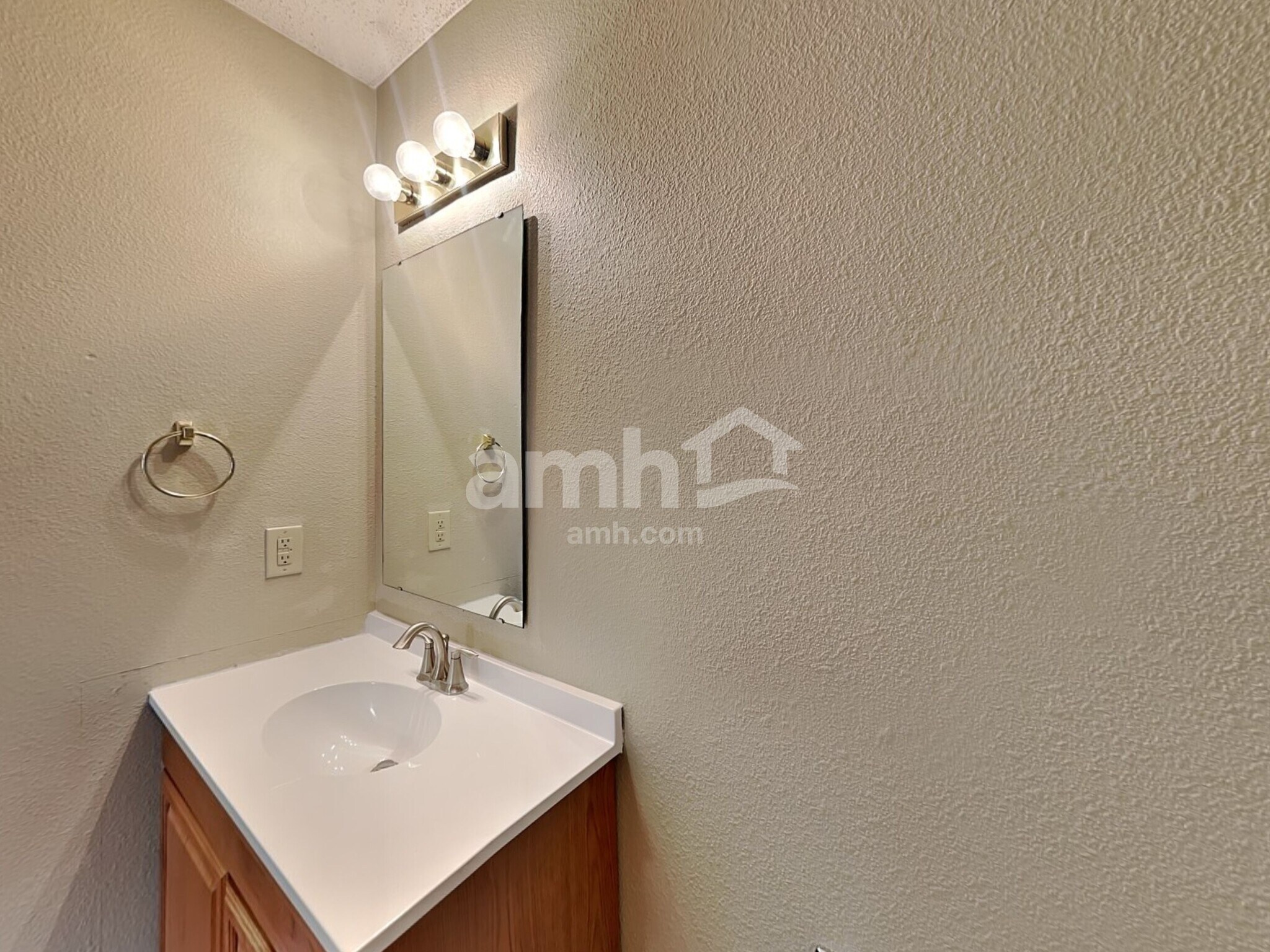 Building Photo - 14438 Banister Dr