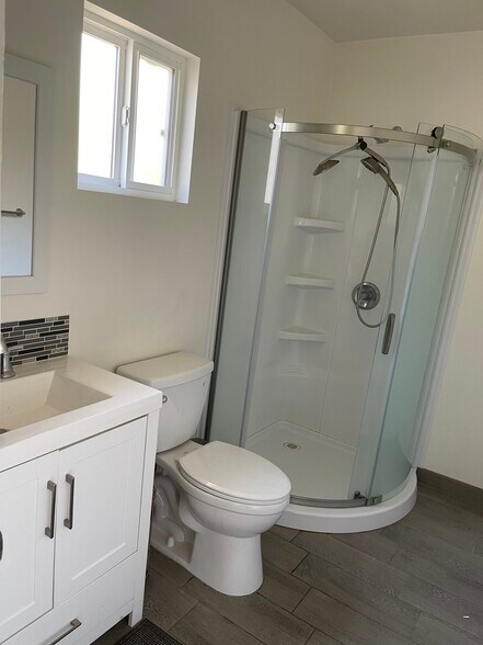 Building Photo - 20227 Leadwell St