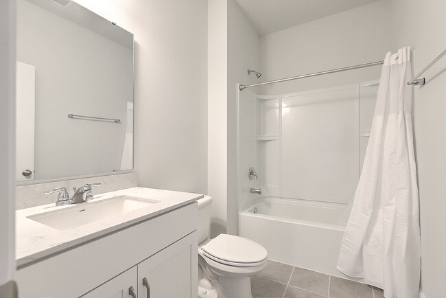 Building Photo - Cane Bay home available!