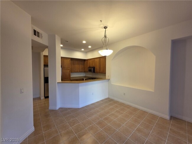 Building Photo - 62 E Serene Ave