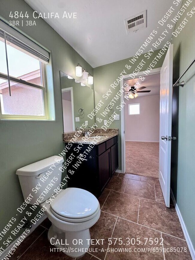 Building Photo - 4844 Califa Ave